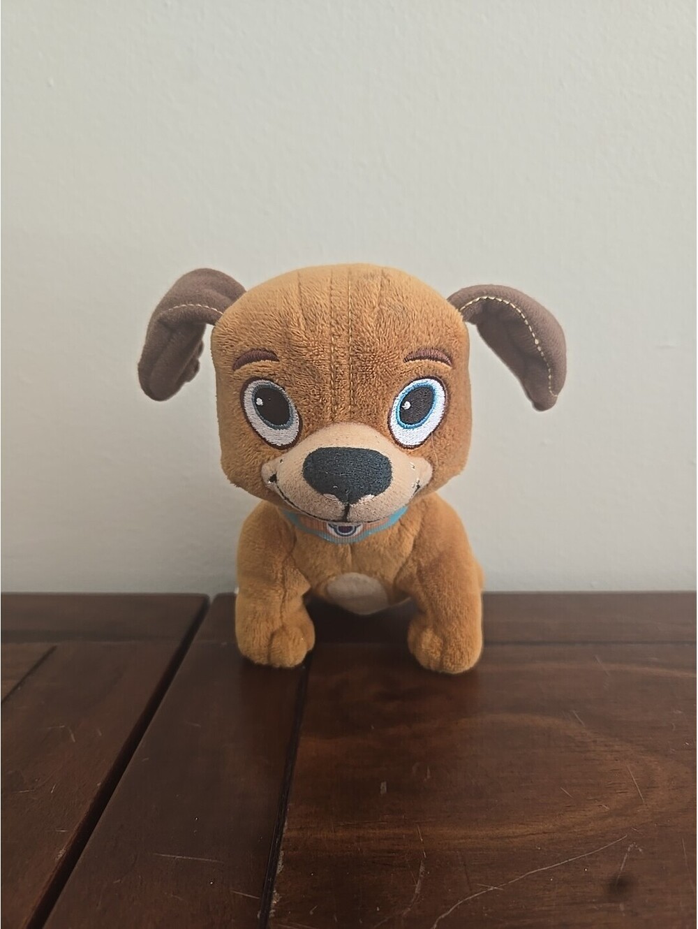 Disney Jr Doc McStuffins Findo 6" Plush Puppy Dog Brown Stuffed Animal Toy
